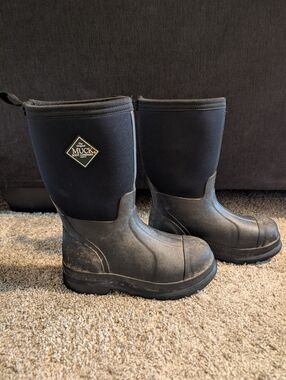 Muck Boot Company Black Neoprene Waterproof Boots Kids Size 2.